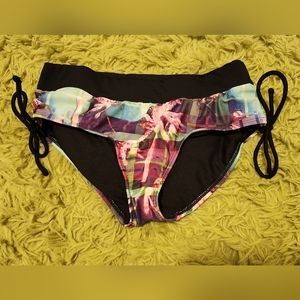 Lo-fi Palm Tree Print Bikini Bottom – Y2K